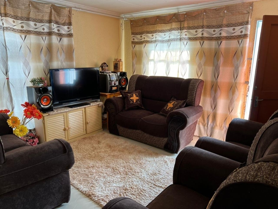  Bedroom Property for Sale in Mabopane Unit M North West